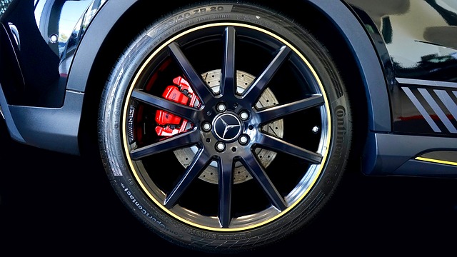 alloy-wheel-2420837_640